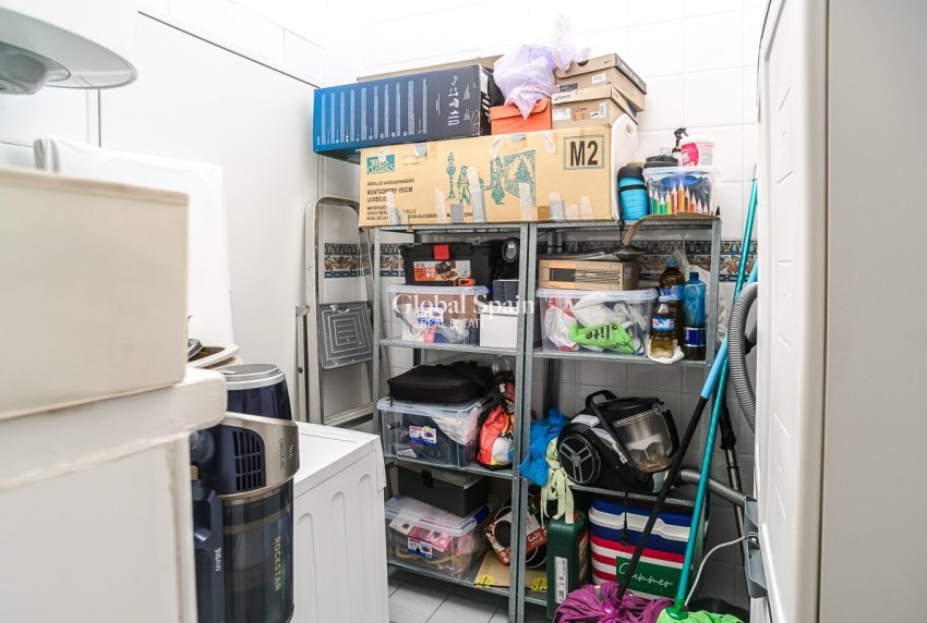 Wederverkoop - VILLA -
GUARDAMAR DEL SEGURA - EL RASO