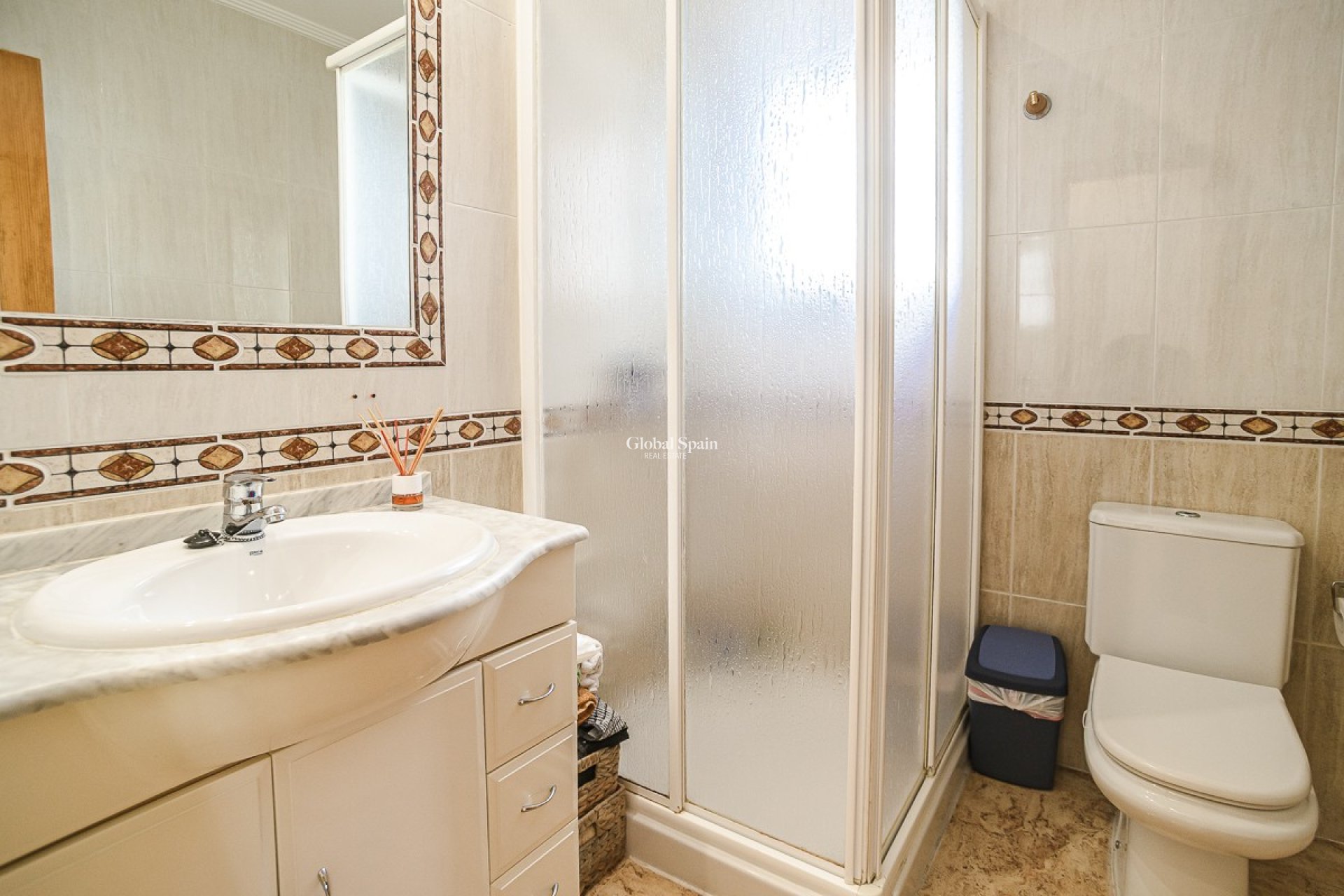 Wederverkoop - VILLA -
GUARDAMAR DEL SEGURA - EL RASO