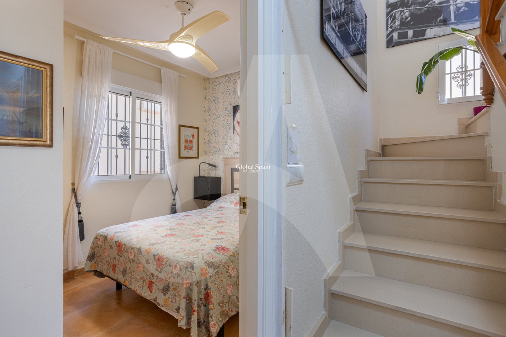 Wederverkoop - VILLA -
GUARDAMAR DEL SEGURA - EL RASO