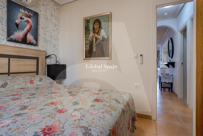 Wederverkoop - VILLA -
GUARDAMAR DEL SEGURA - EL RASO