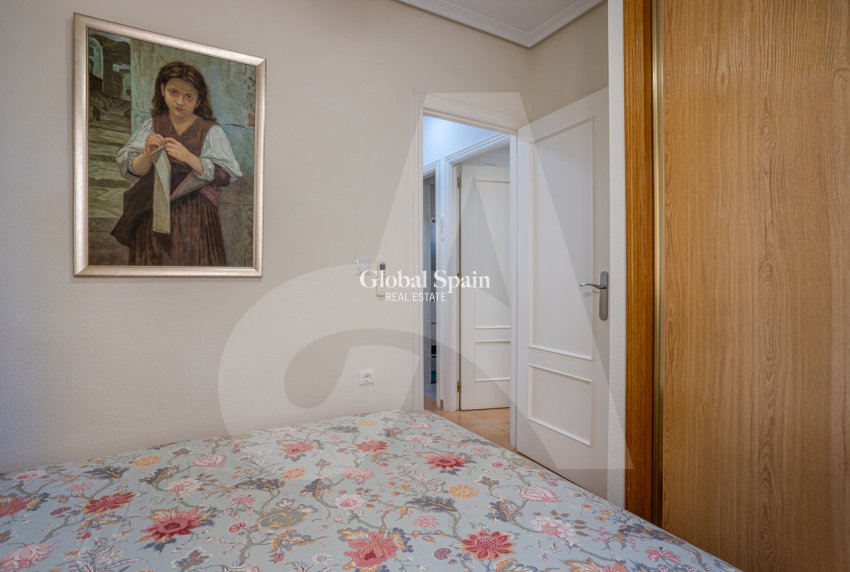 Wederverkoop - VILLA -
GUARDAMAR DEL SEGURA - EL RASO