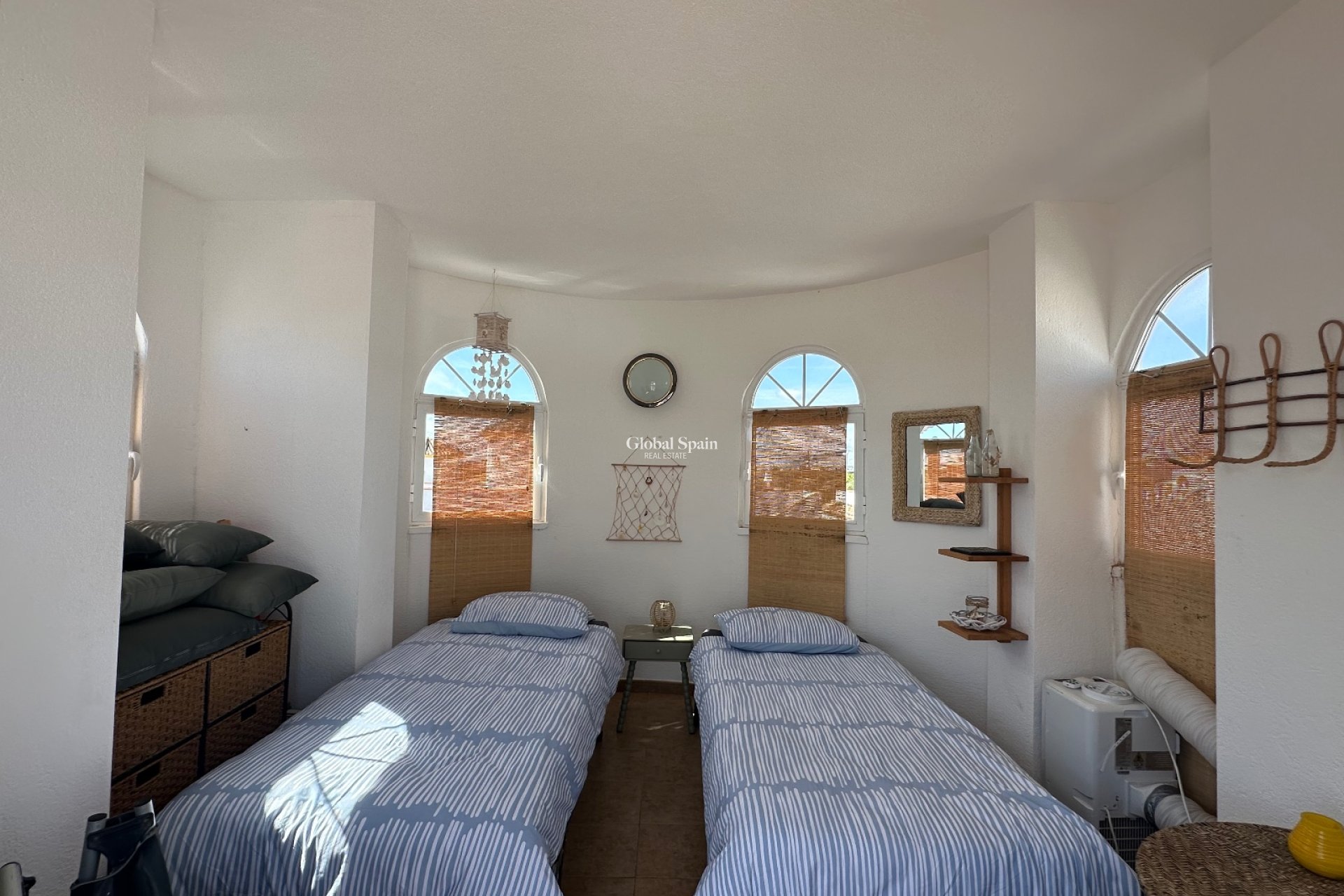 Wederverkoop - VILLA -
GUARDAMAR DEL SEGURA - EL RASO