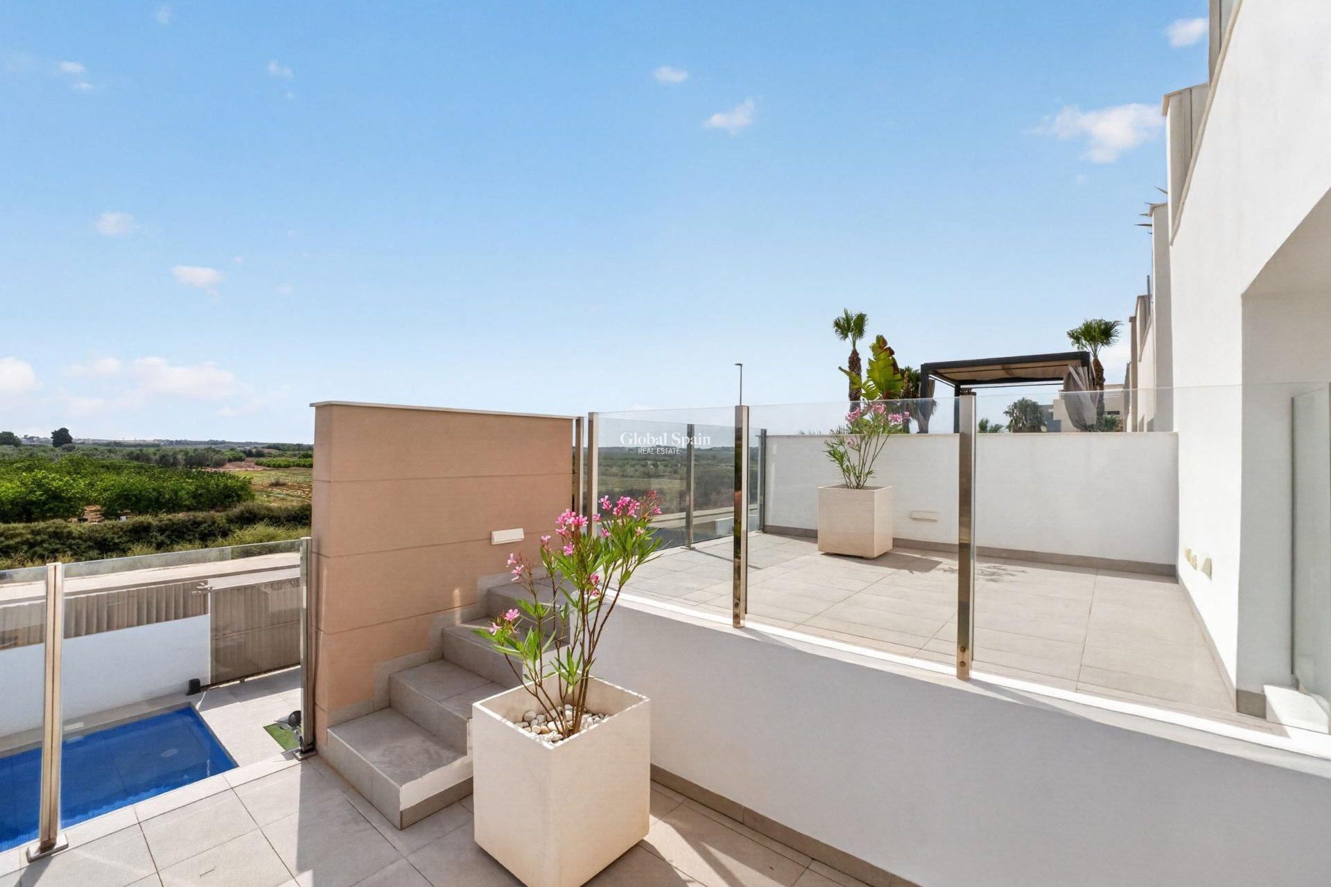 Wederverkoop - VILLA -
GUARDAMAR DEL SEGURA - EL RASO