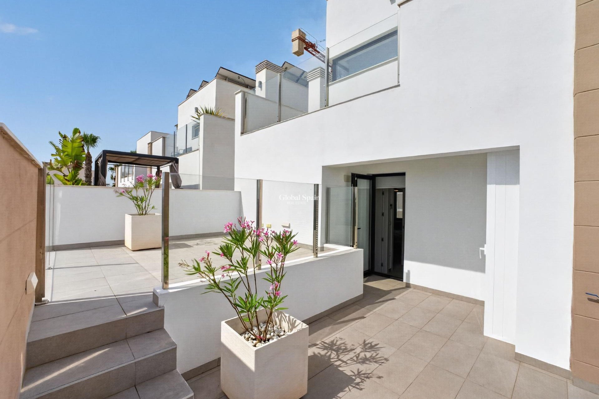 Wederverkoop - VILLA -
GUARDAMAR DEL SEGURA - EL RASO