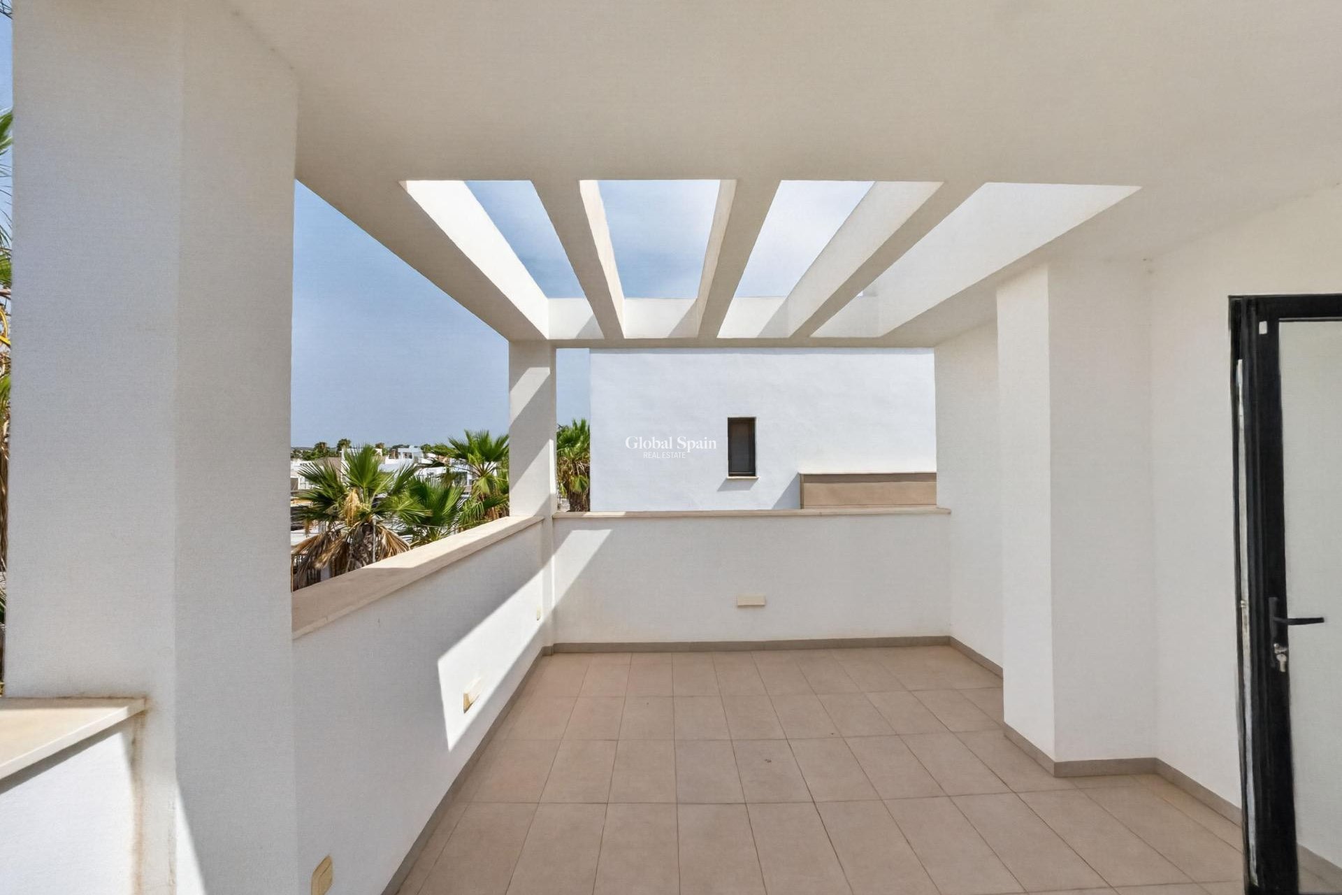 Wederverkoop - VILLA -
GUARDAMAR DEL SEGURA - EL RASO