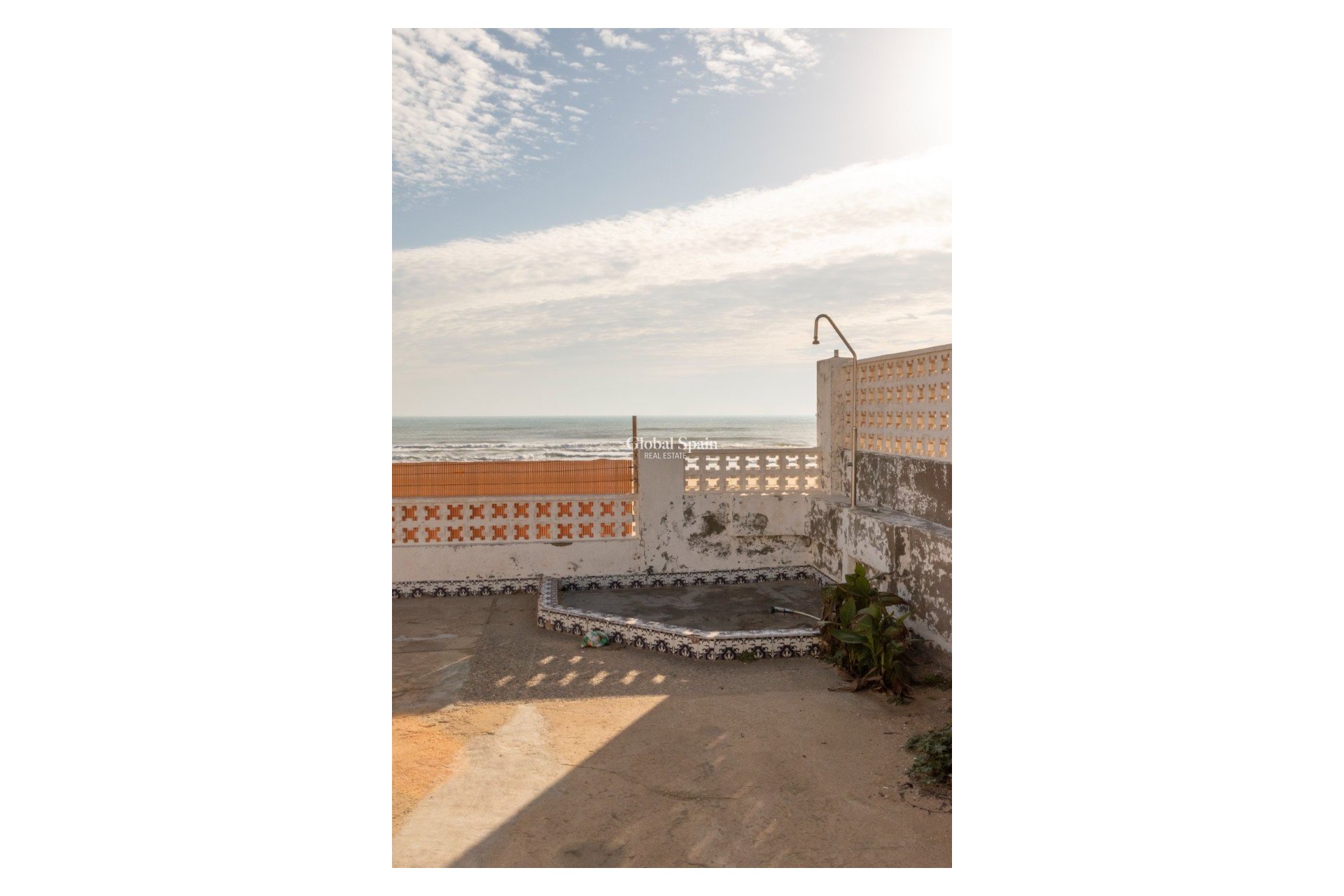 Wederverkoop - VILLA -
GUARDAMAR DEL SEGURA - Guardamar Playa