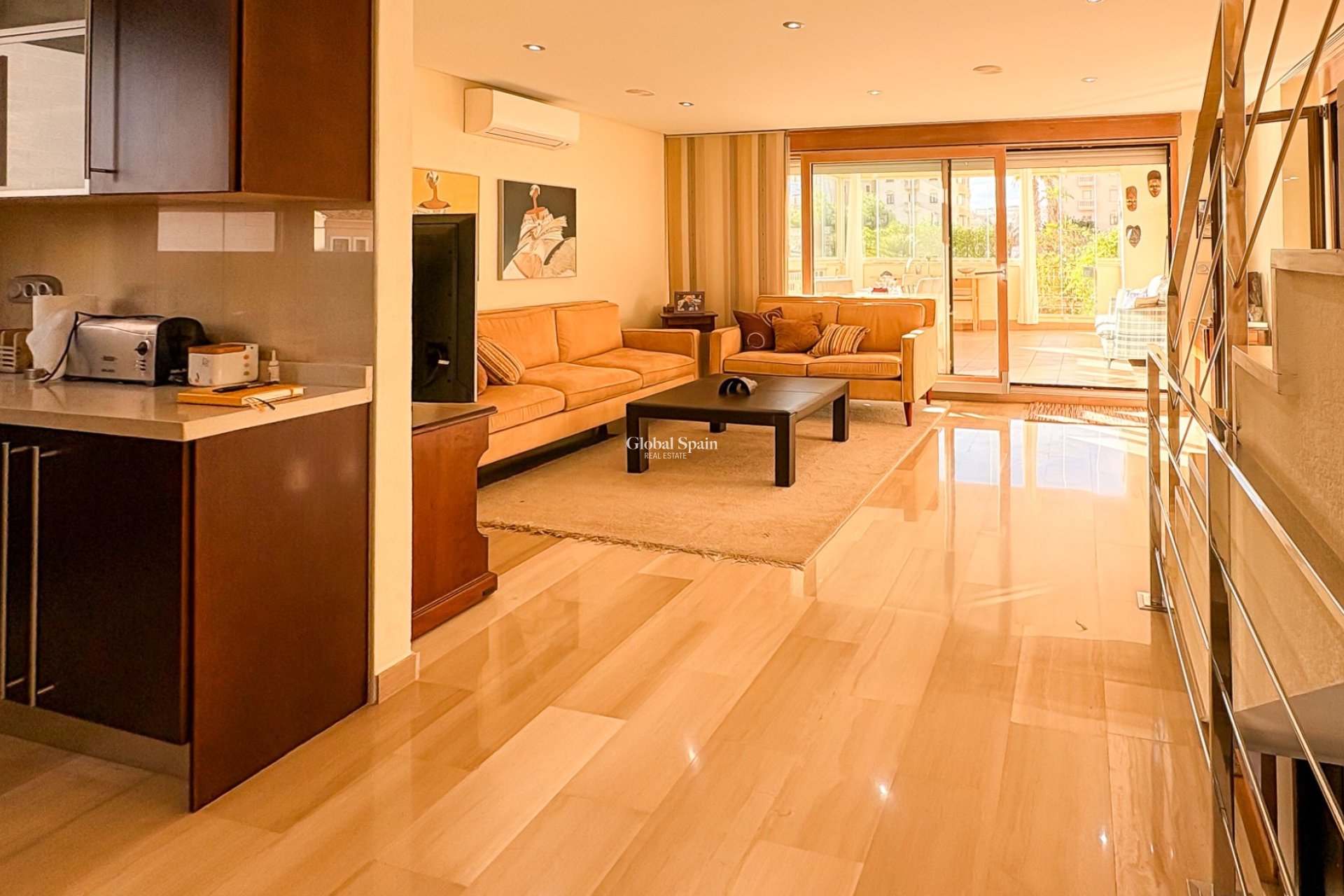 Wederverkoop - VILLA -
GUARDAMAR DEL SEGURA - Guardamar Playa