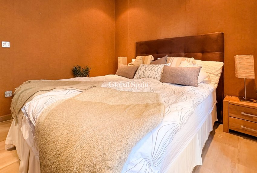 Wederverkoop - VILLA -
GUARDAMAR DEL SEGURA - Guardamar Playa