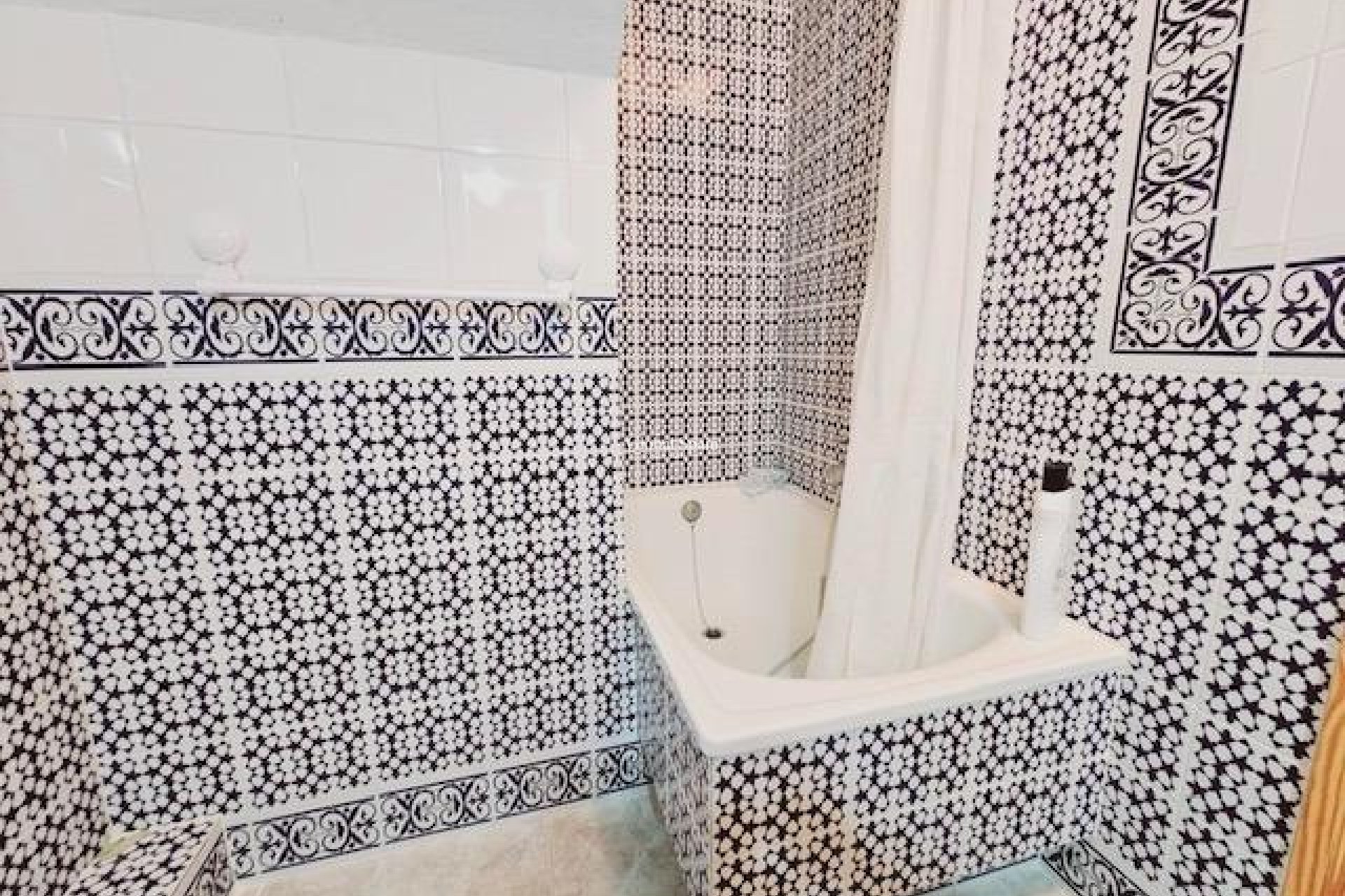 Wederverkoop - VILLA -
GUARDAMAR DEL SEGURA - Guarmar Del Segura