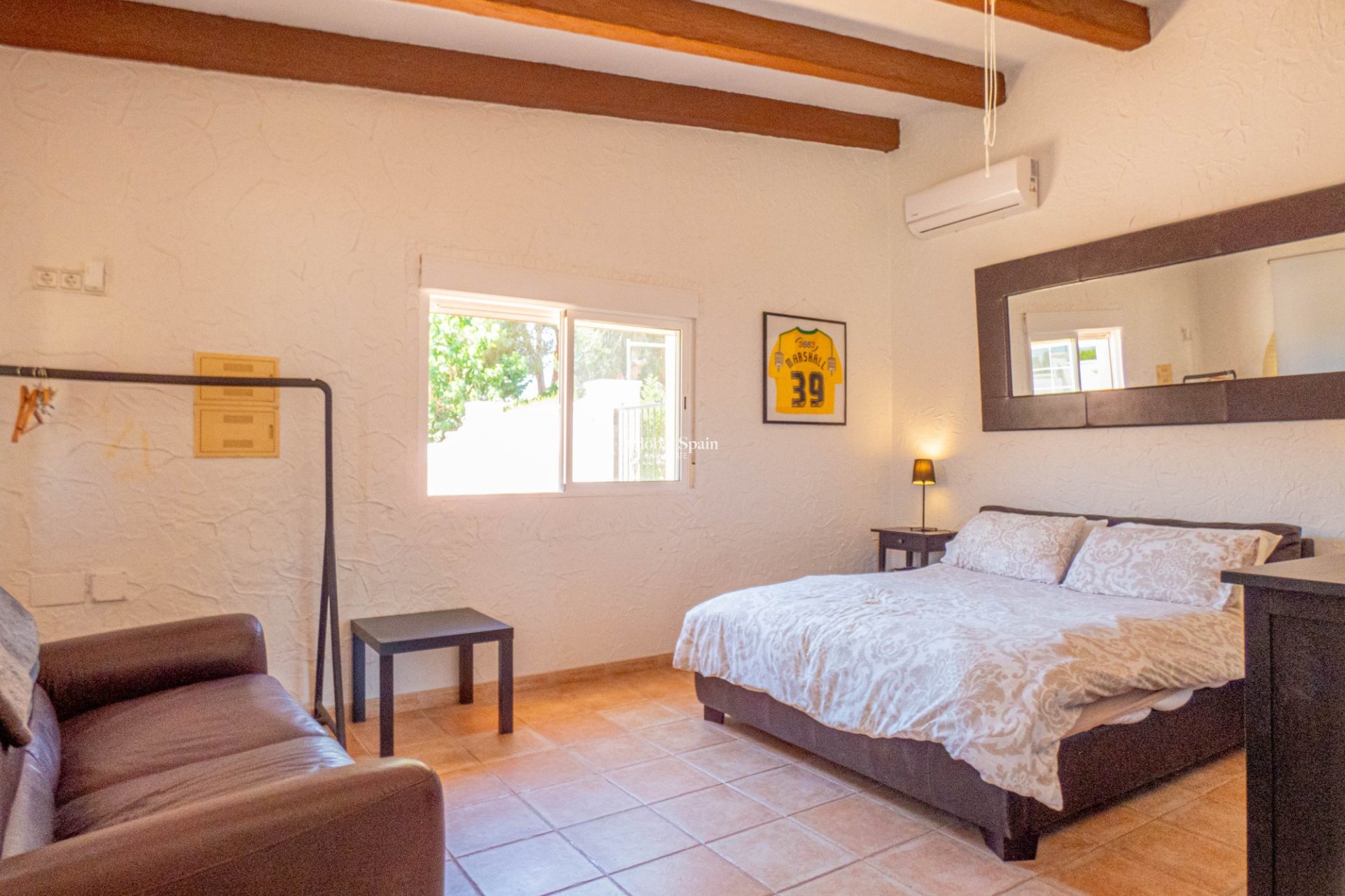 Wederverkoop - VILLA -
HEREDADES - Costa Blanca