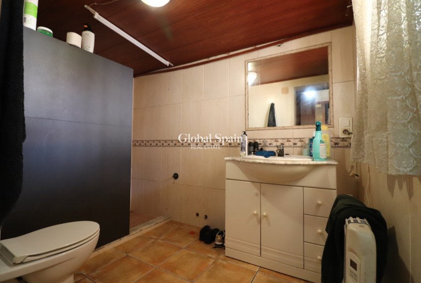 Wederverkoop - VILLA -
Heredades - Heredades - Village