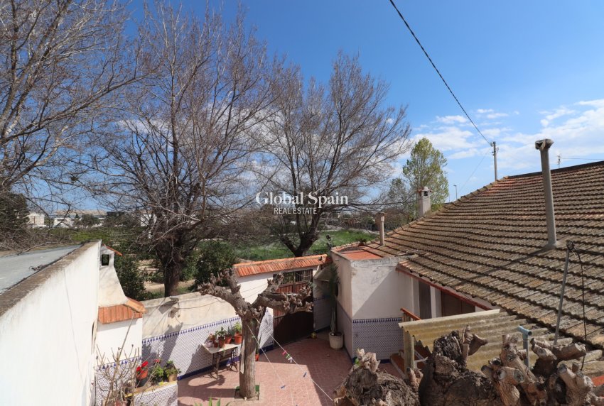 Wederverkoop - VILLA -
Heredades - Heredades - Village