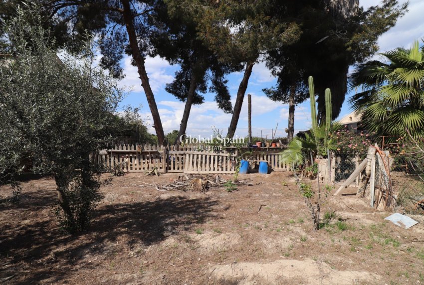 Wederverkoop - VILLA -
Heredades - Heredades - Village