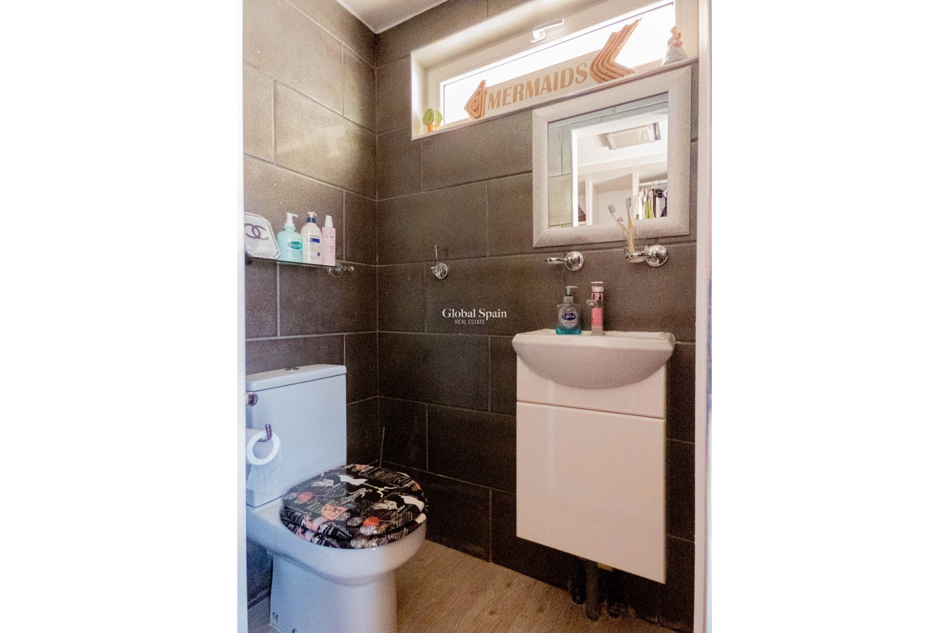 Wederverkoop - VILLA -
HEREDADES - LAS HEREDADES