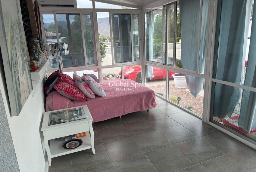 Wederverkoop - VILLA -
HONDÓN DE LAS NIEVES - Inland