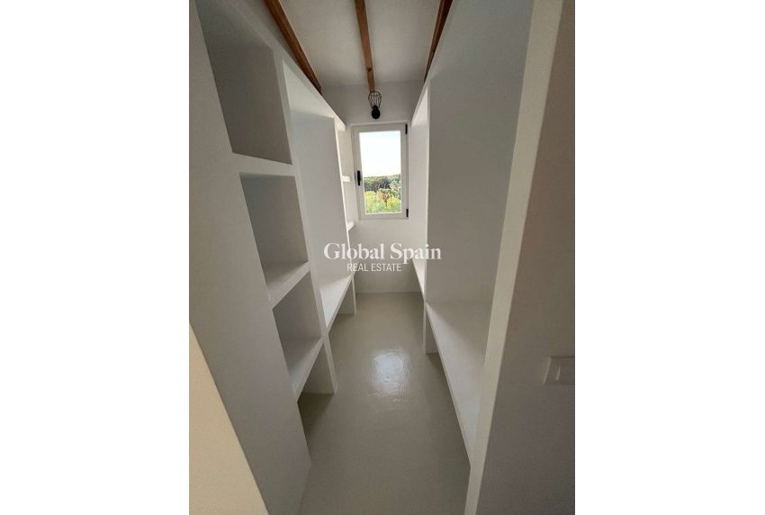 Wederverkoop - VILLA -
JÁVEA - Costa Blanca