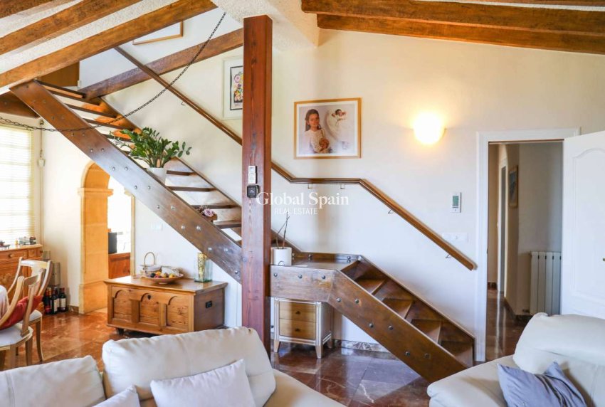 Wederverkoop - VILLA -
JÁVEA - Costa Blanca