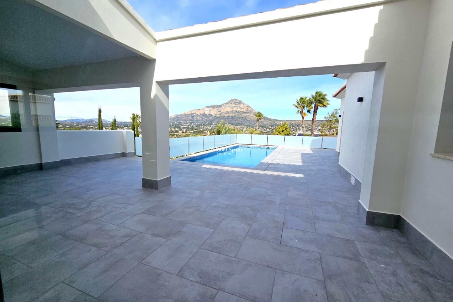 Wederverkoop - VILLA -
JÁVEA - Costa Blanca