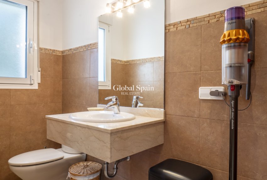 Wederverkoop - VILLA -
JÁVEA - Costa Blanca