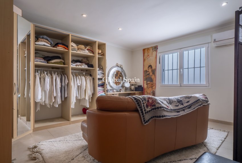 Wederverkoop - VILLA -
JÁVEA - Costa Blanca