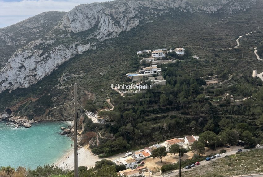 Wederverkoop - VILLA -
JÁVEA - Costa Blanca