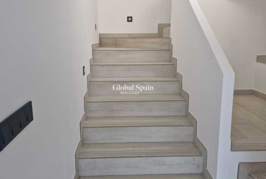 Wederverkoop - VILLA -
JÁVEA - Costa Blanca