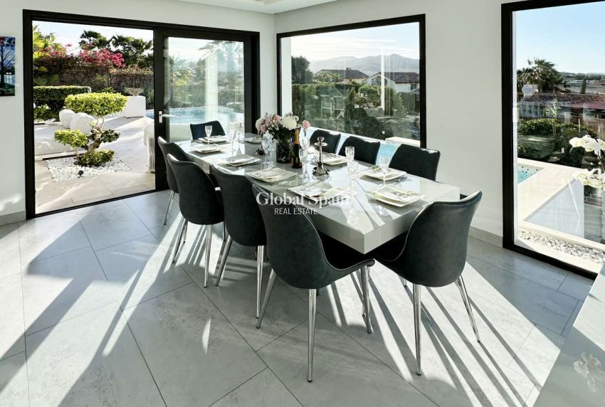 Wederverkoop - VILLA -
JÁVEA - Costa Blanca