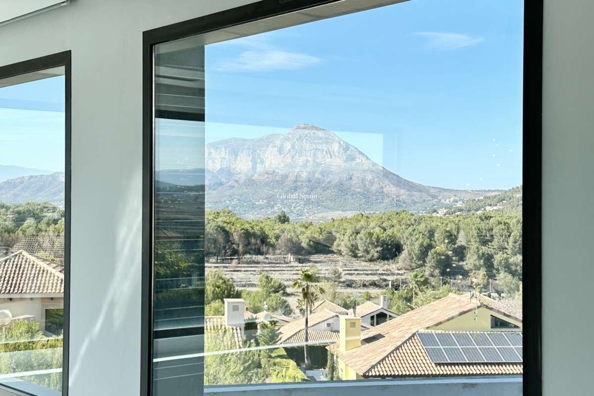 Wederverkoop - VILLA -
JÁVEA - Costa Blanca