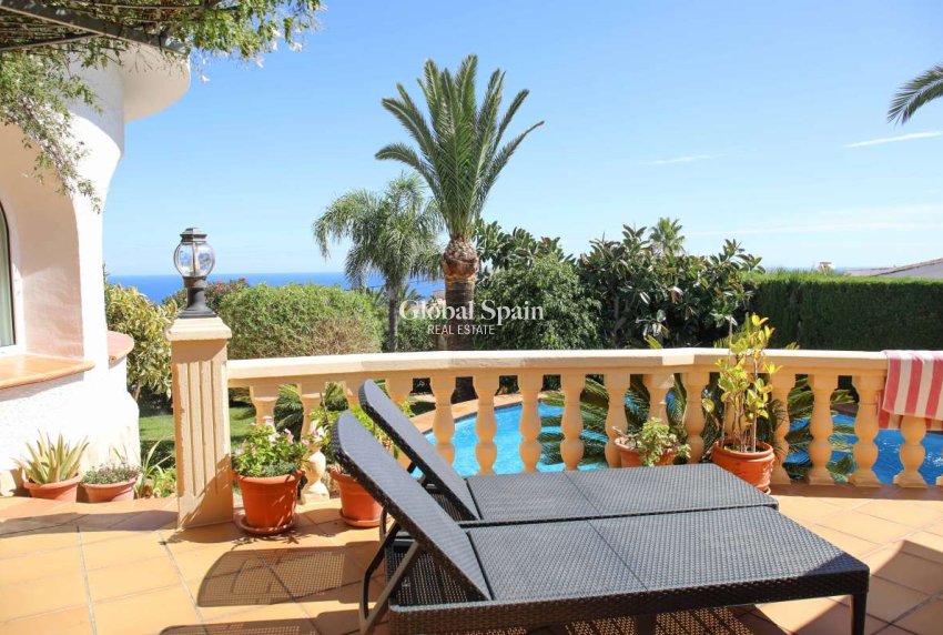Wederverkoop - VILLA -
JÁVEA - Costa Blanca