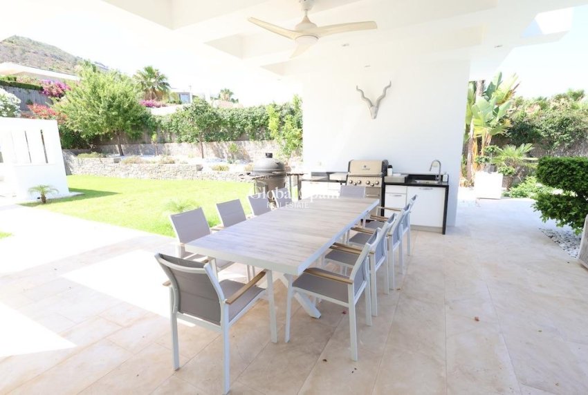 Wederverkoop - VILLA -
JÁVEA - Costa Blanca