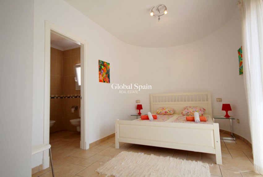 Wederverkoop - VILLA -
JÁVEA - Costa Blanca