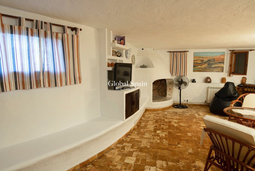 Wederverkoop - VILLA -
JÁVEA - Costa Blanca