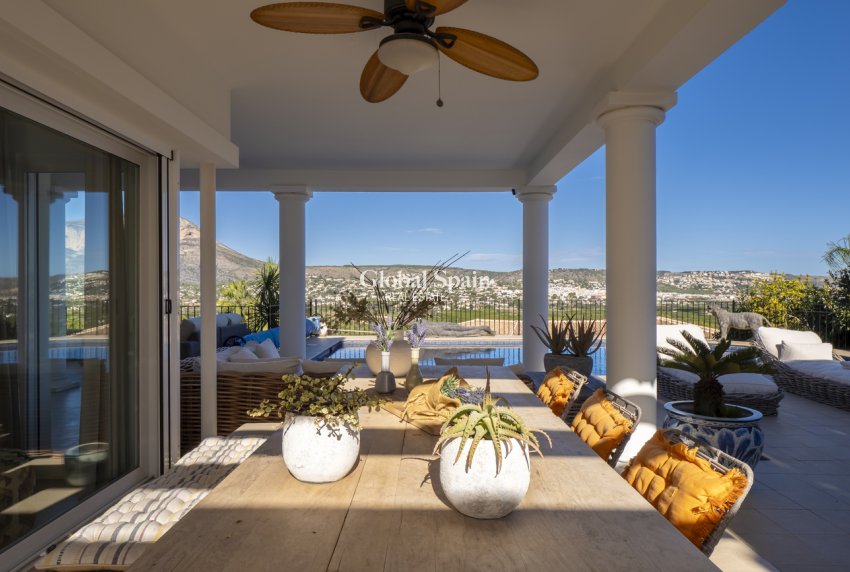 Wederverkoop - VILLA -
JÁVEA - Costa Blanca