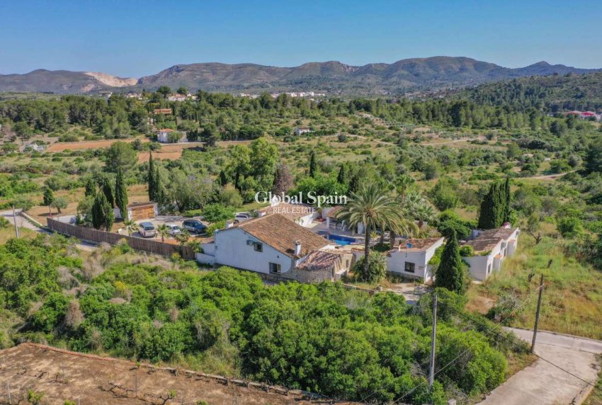 Wederverkoop - VILLA -
JESÚS POBRE - Inland