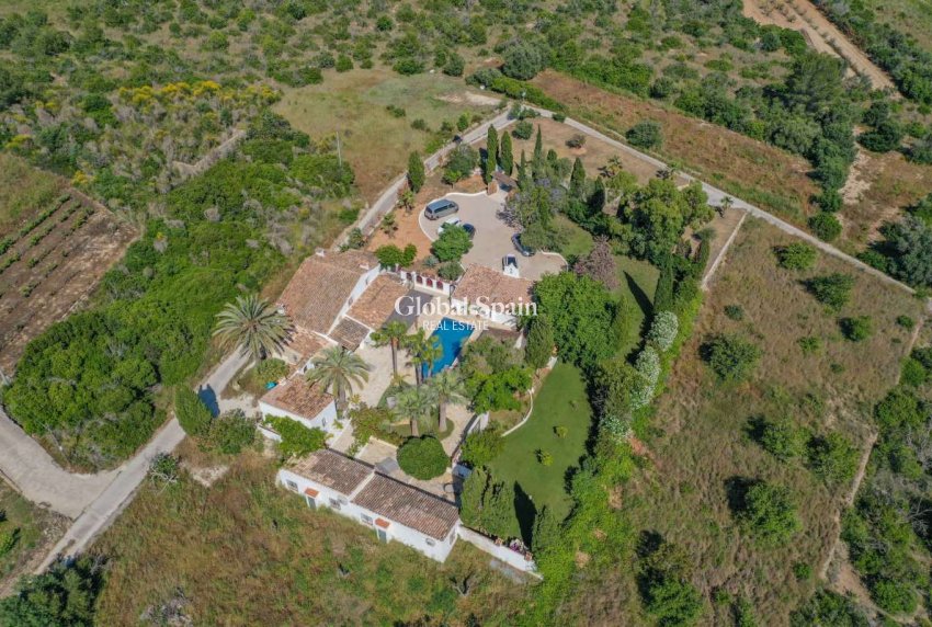 Wederverkoop - VILLA -
JESÚS POBRE - Inland