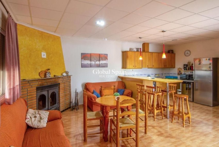 Wederverkoop - VILLA -
JUMILLA - Inland