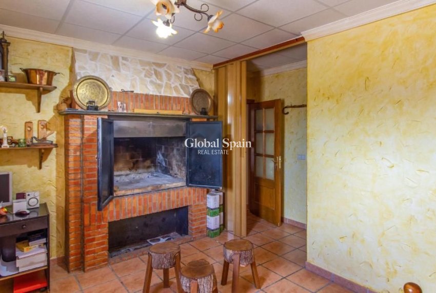 Wederverkoop - VILLA -
JUMILLA - Inland