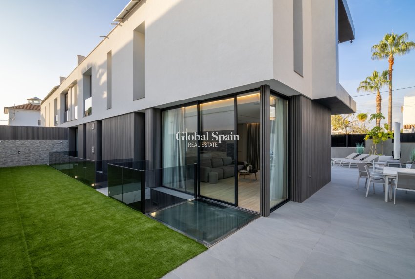Wederverkoop - VILLA -
L'ALBIR - center