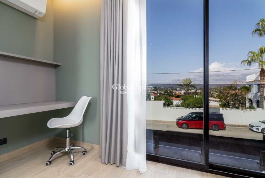 Wederverkoop - VILLA -
L'ALBIR - center