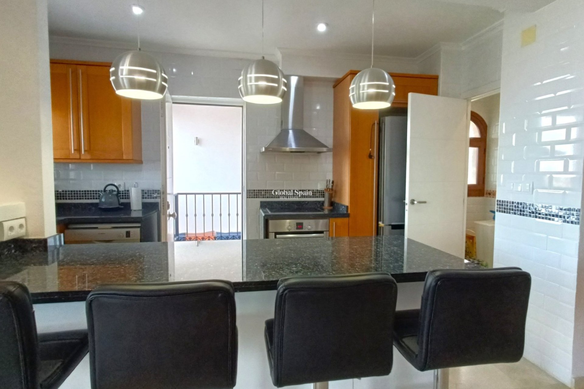 Wederverkoop - VILLA -
LA FINCA GOLF - Algorfa