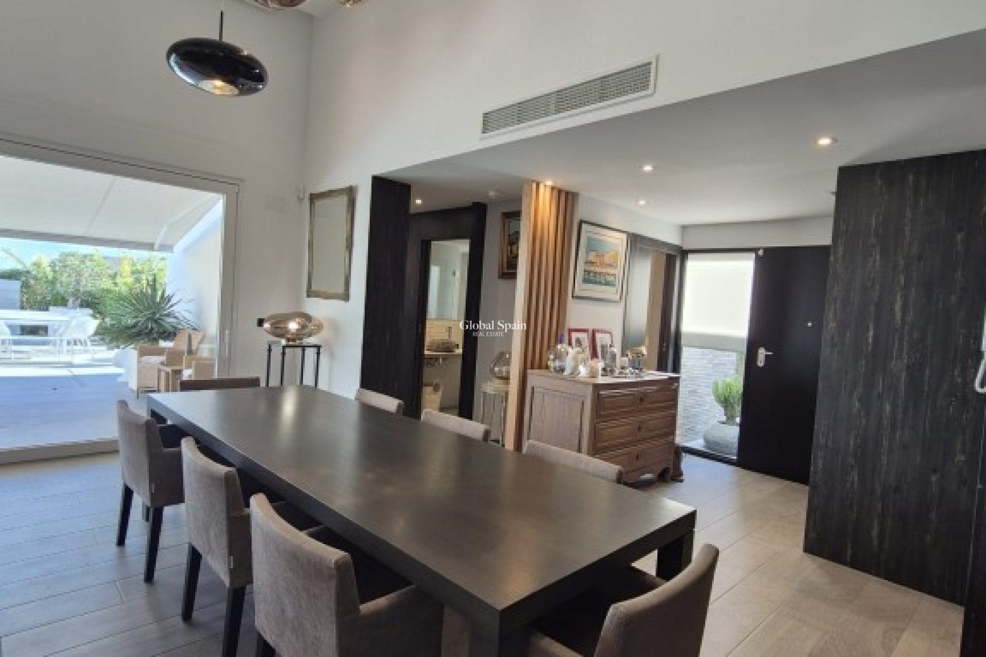 Wederverkoop - VILLA -
LA FINCA GOLF - Inland