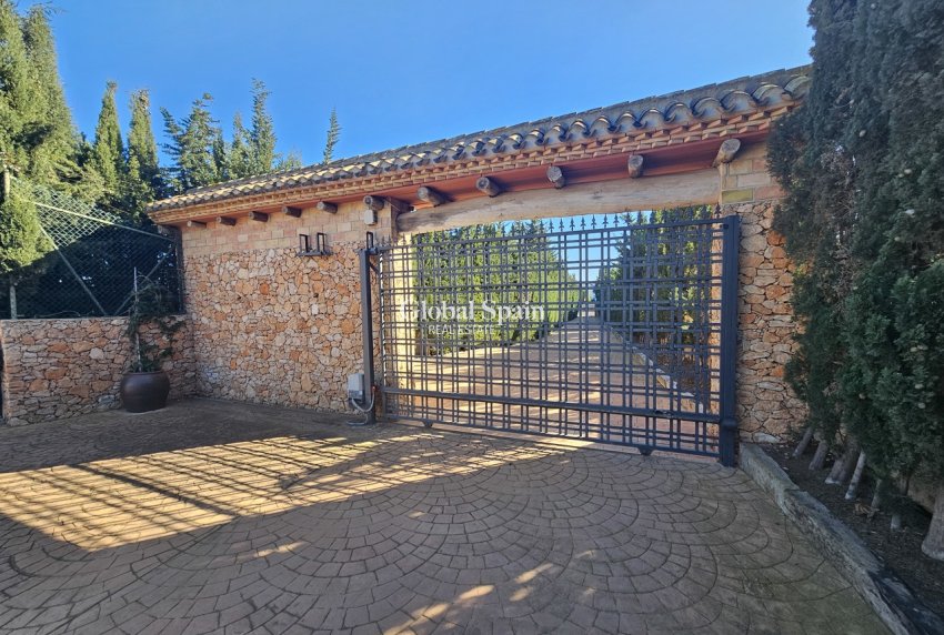 Wederverkoop - VILLA -
LA MANGA DEL MAR MENOR - Costa Calida