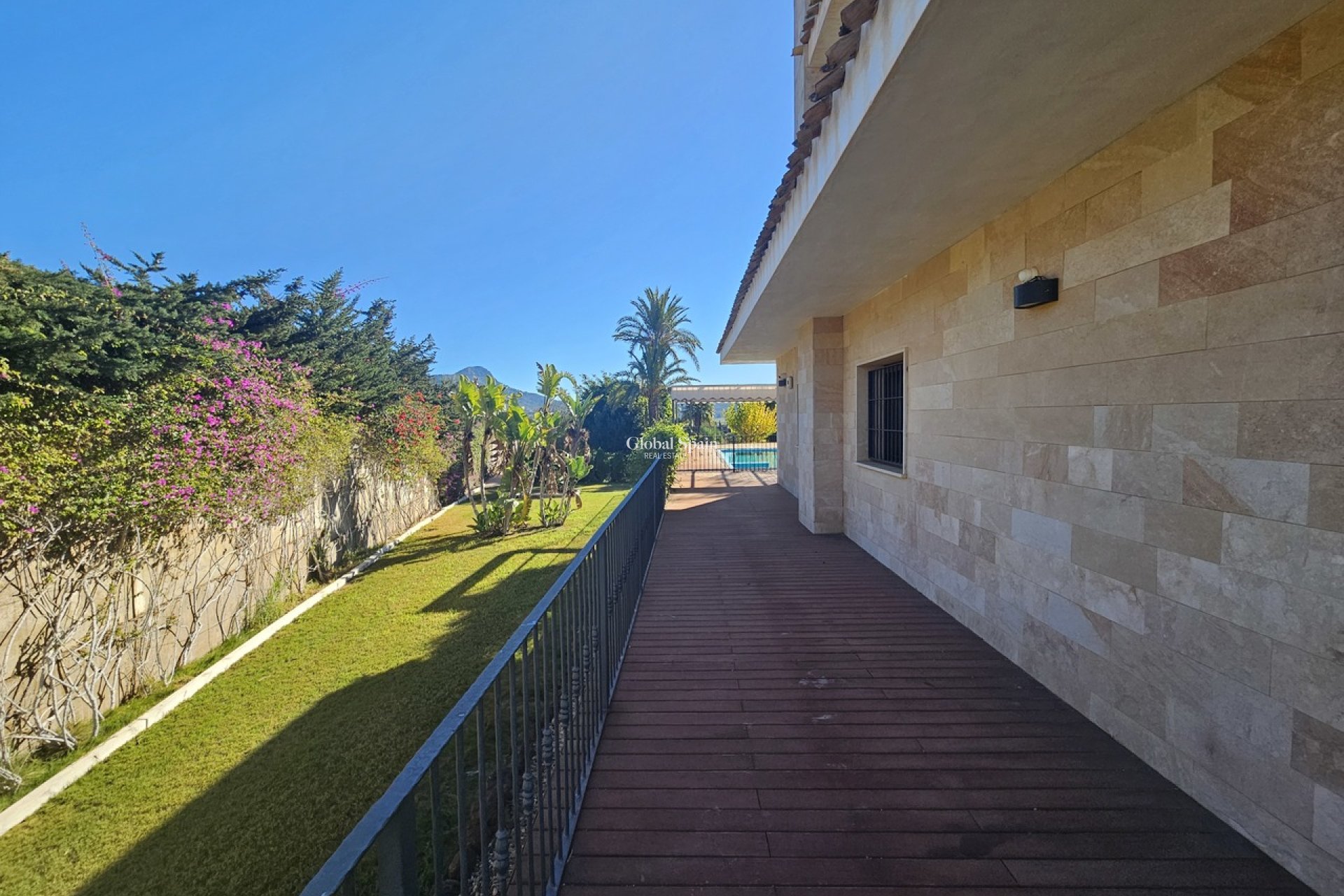 Wederverkoop - VILLA -
LA MANGA DEL MAR MENOR - Costa Calida