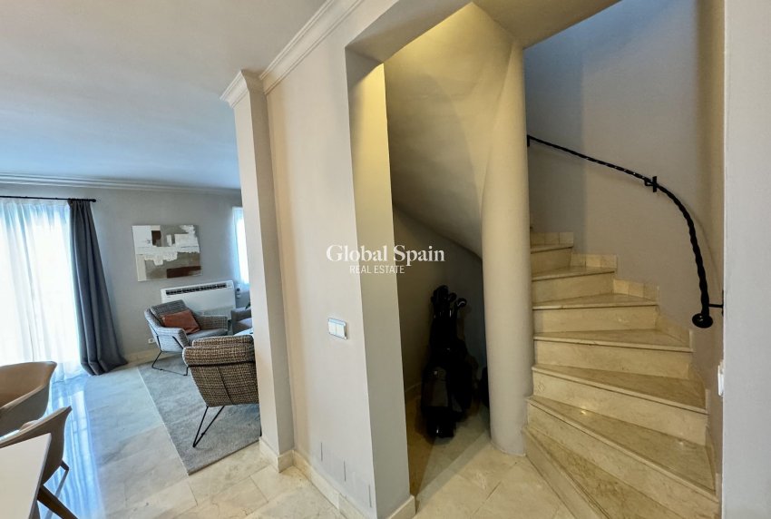 Wederverkoop - VILLA -
LA MANGA DEL MAR MENOR - Costa Calida