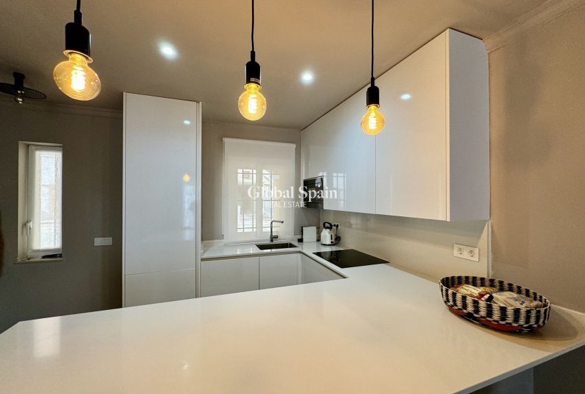 Wederverkoop - VILLA -
LA MANGA DEL MAR MENOR - Costa Calida