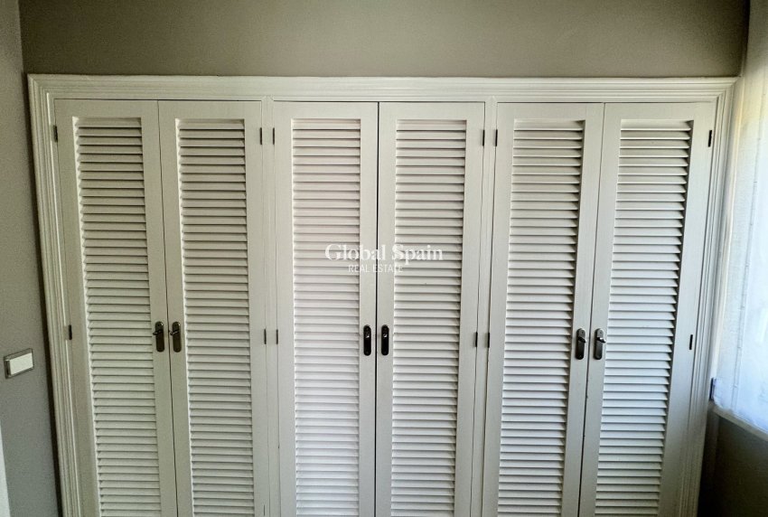 Wederverkoop - VILLA -
LA MANGA DEL MAR MENOR - Costa Calida