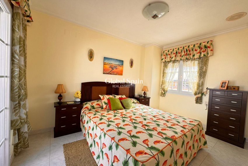 Wederverkoop - VILLA -
LA MANGA DEL MAR MENOR - Costa Calida