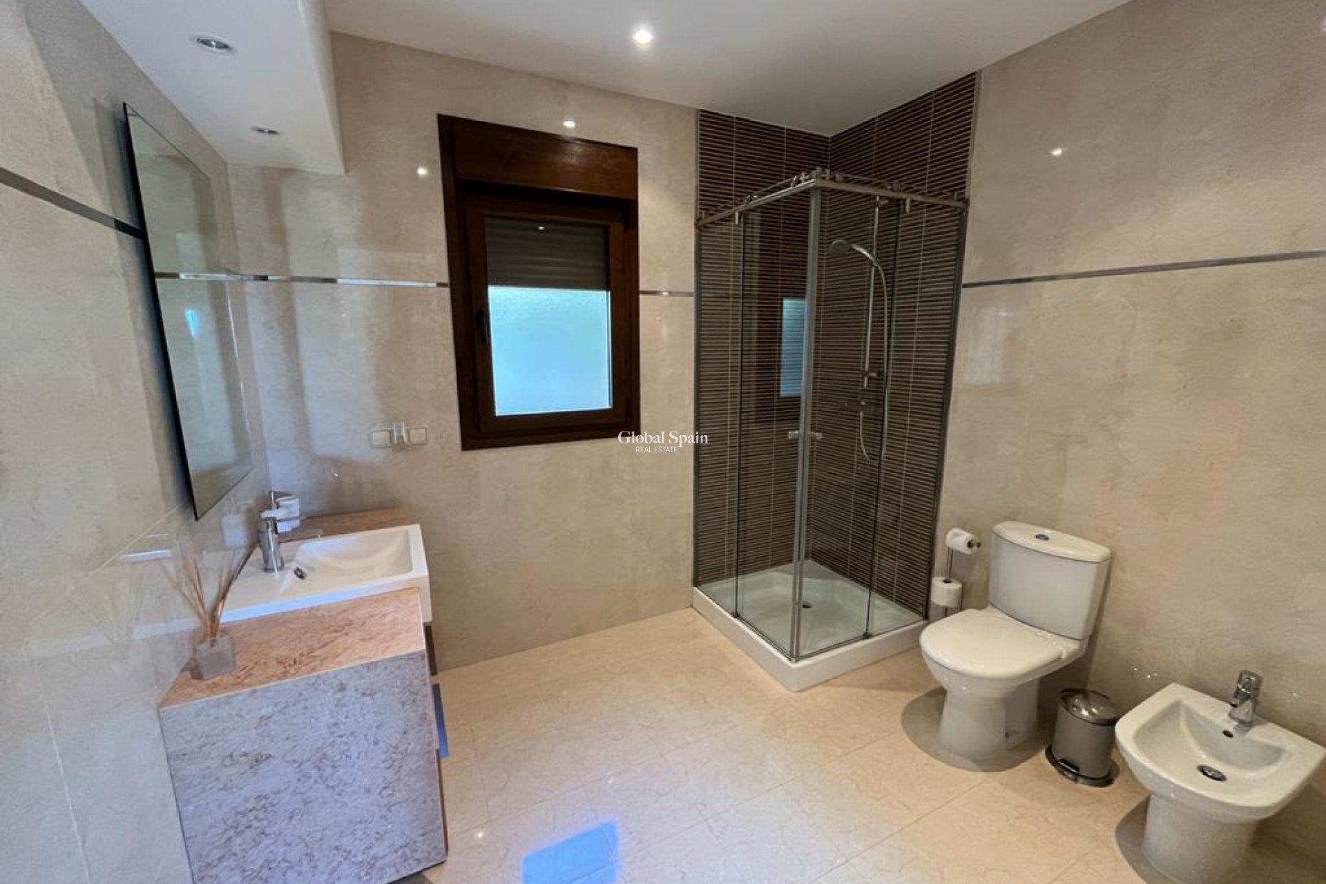 Wederverkoop - VILLA -
LA MANGA DEL MAR MENOR - Costa Calida