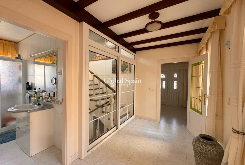 Wederverkoop - VILLA -
LA MANGA DEL MAR MENOR - Costa Calida