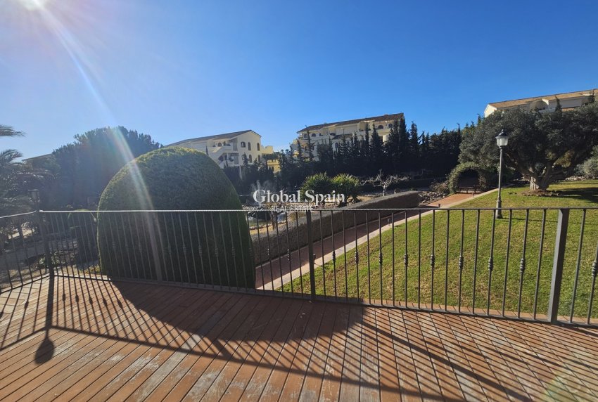 Wederverkoop - VILLA -
LA MANGA DEL MAR MENOR - Costa Calida